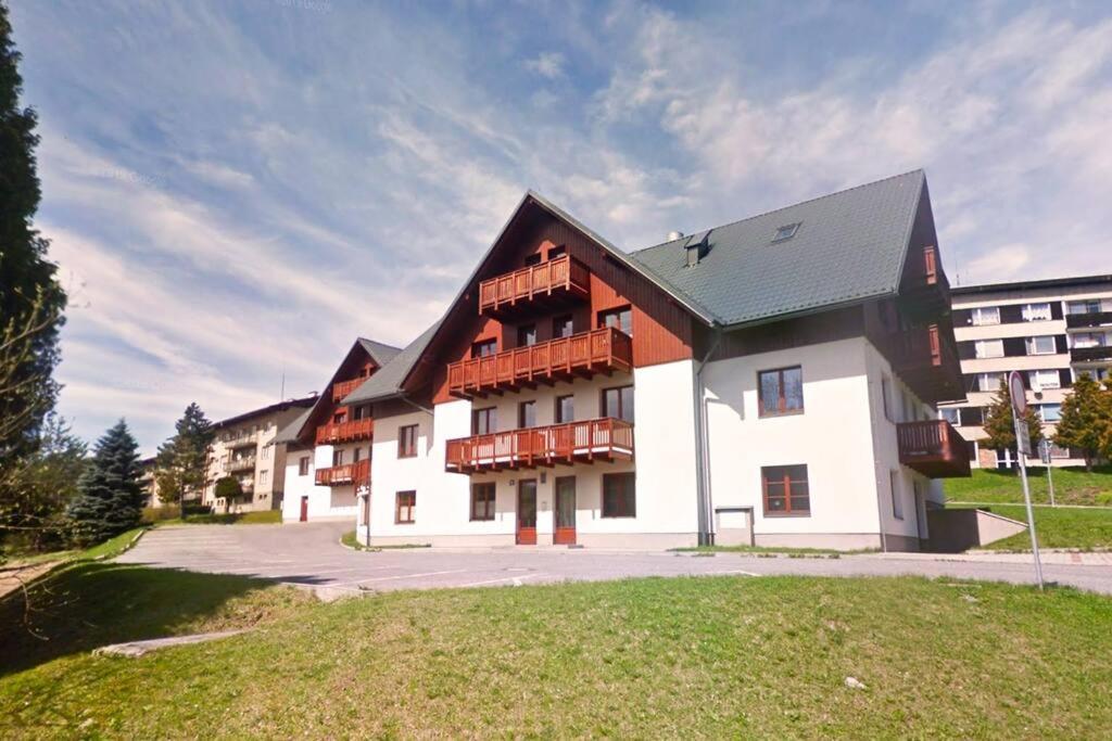 Apartman Mila Eterna II Rokytnice nad Jizerou Exteriör bild